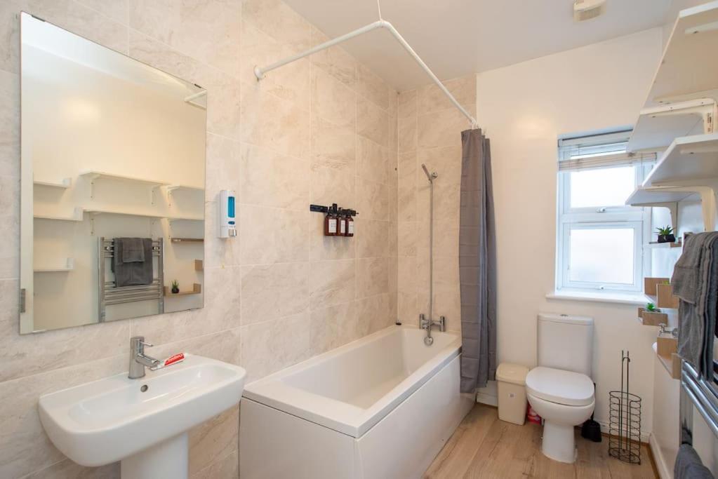 Watford Central Serviced Apartments 2 Exteriér fotografie